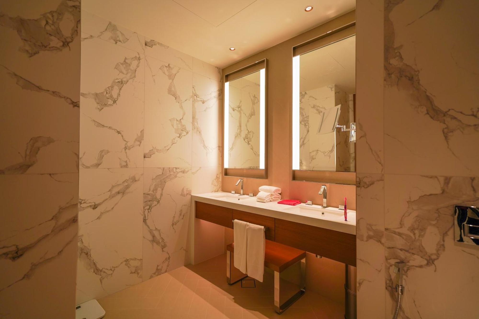 The Closest Building To Burj Khalifa With Fountain View In Address Opera Residence ドバイ エクステリア 写真