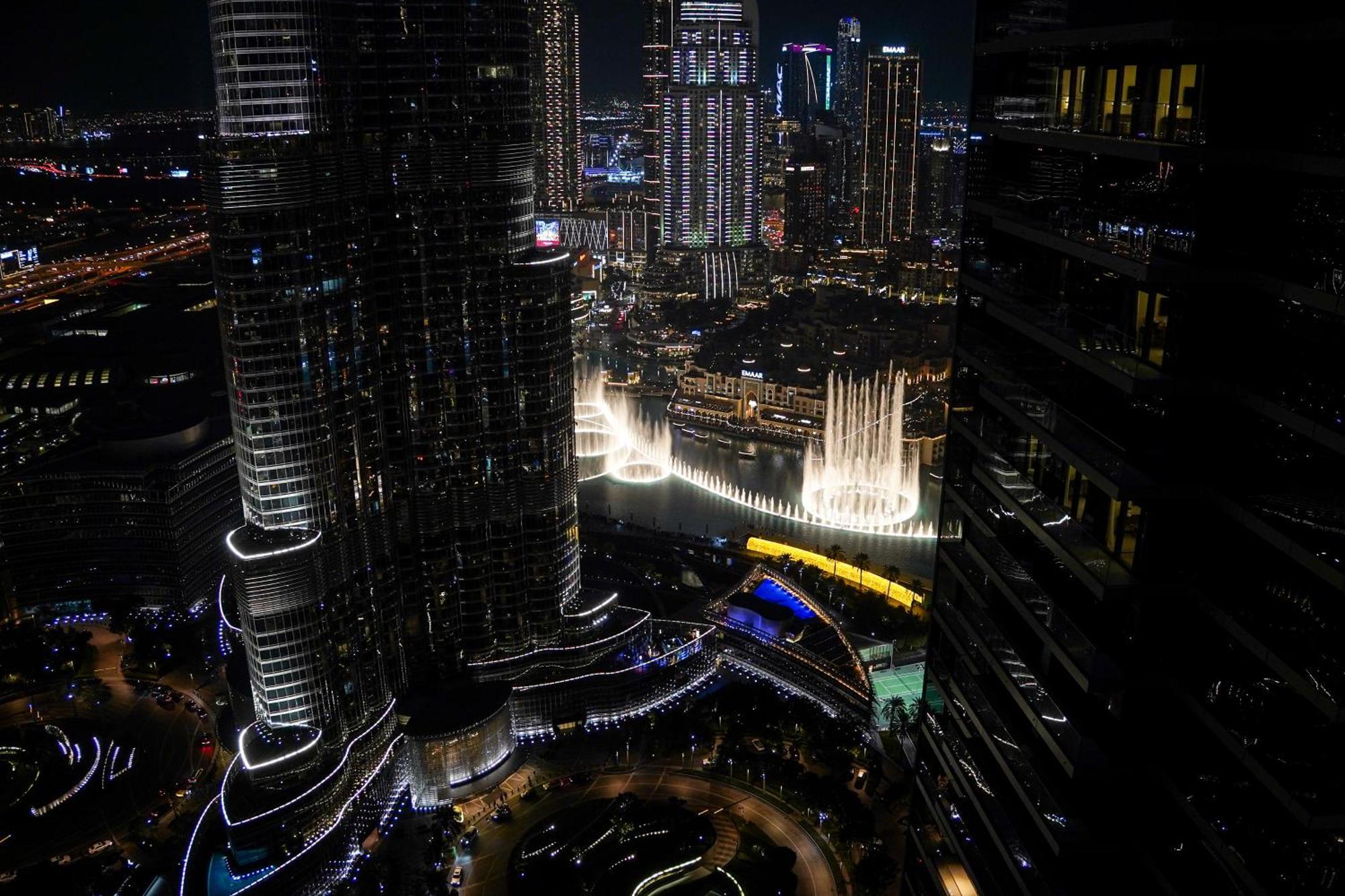 The Closest Building To Burj Khalifa With Fountain View In Address Opera Residence ドバイ エクステリア 写真